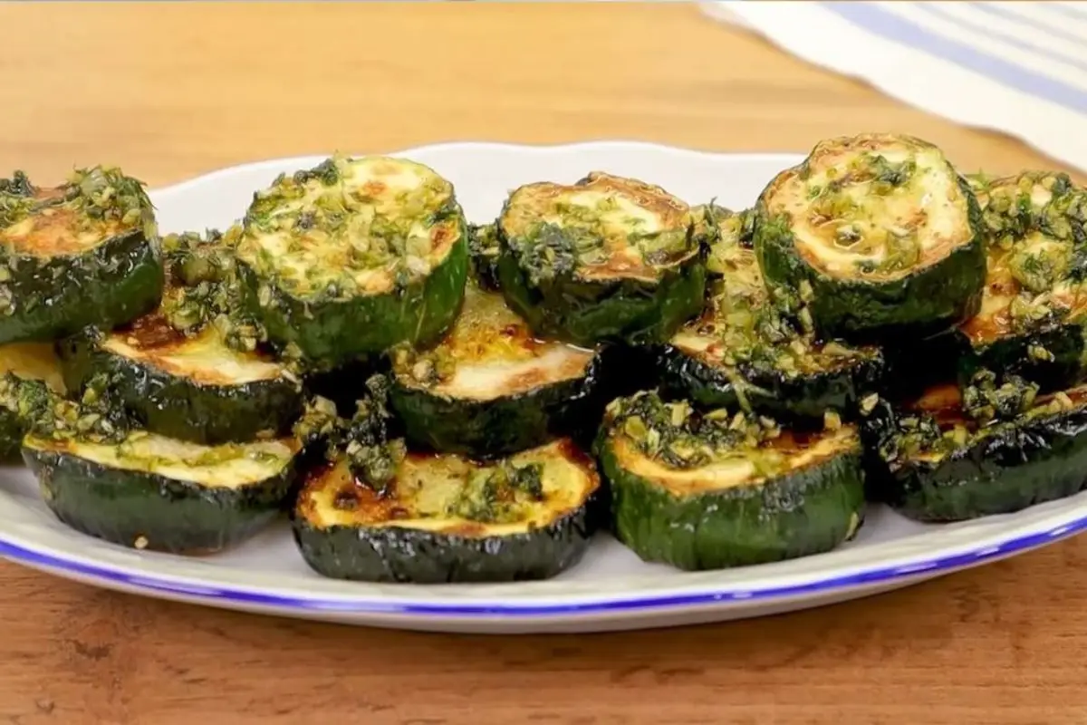 Spanish Garlic Zucchini - Easy & Healthy Side Dish Recipe