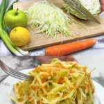 I can't stop eating this cabbage, carrot and apple salad. So fresh and crunchy!
